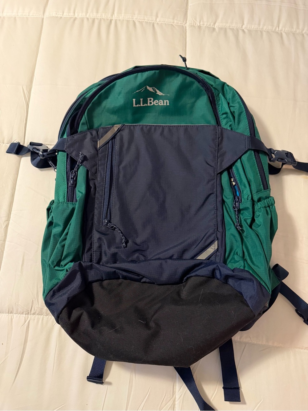 L.L. Bean Green, Navy & Black Men's Backpack